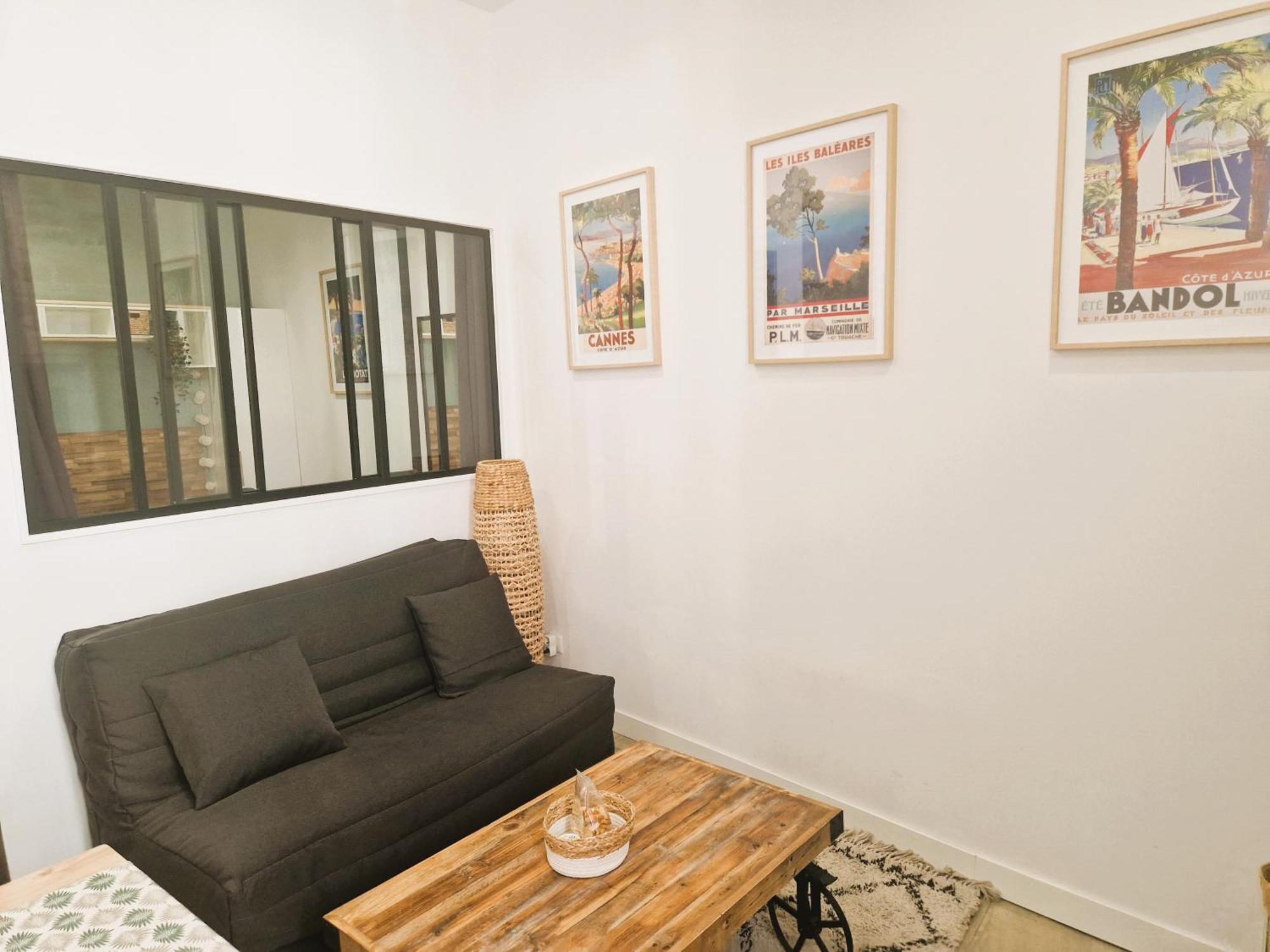 Appartement Cosy Dans Le Centre Historique Montpellier Exterior photo